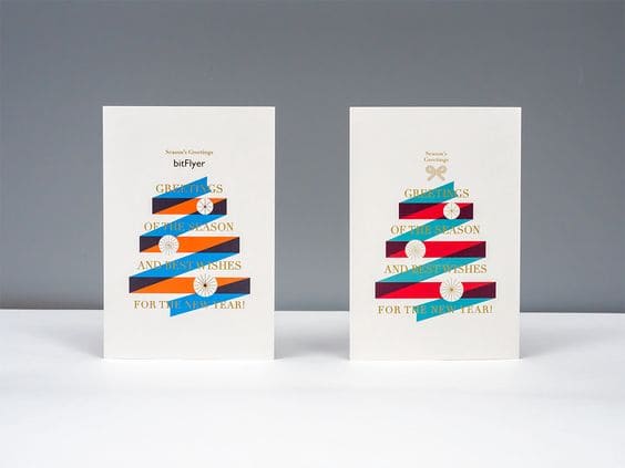 Новорічні листівки з яскравими ялинками
