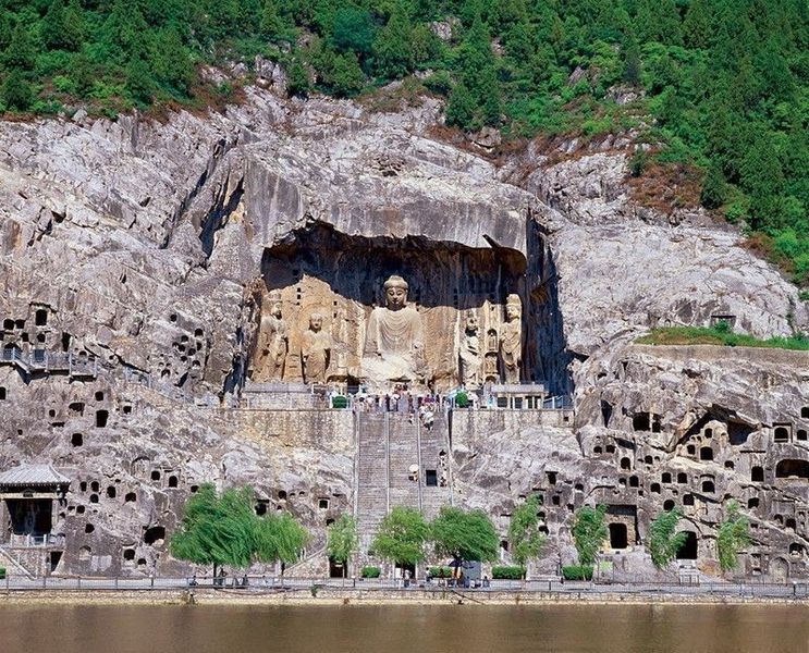 пещеры тысячи Будд